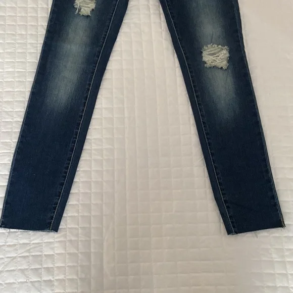 Articles of Society Ankle Skinny Jeans - Picture 4 of 7